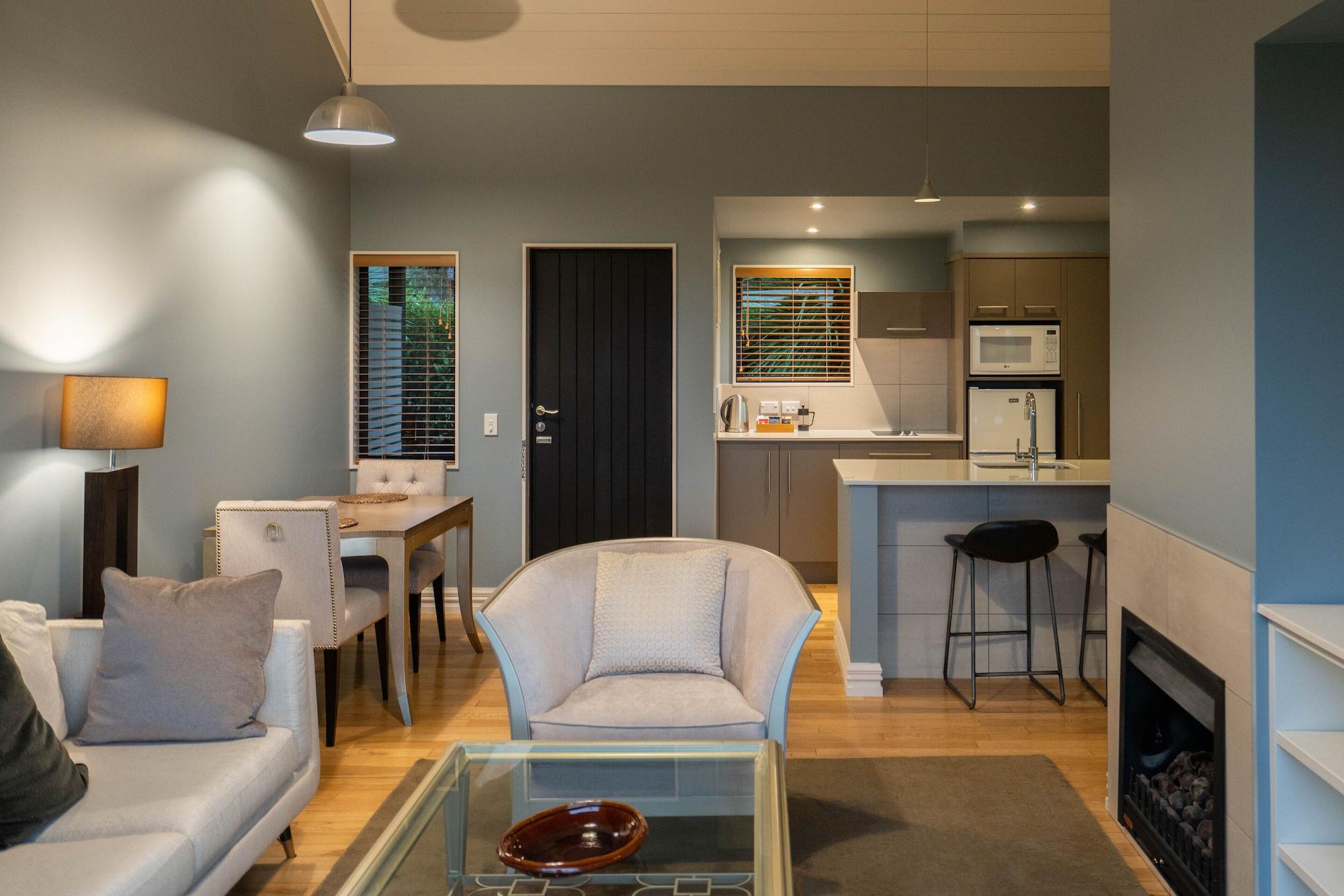 Parehua Resort Martinborough Exterior foto A typical apartment at The Beacon